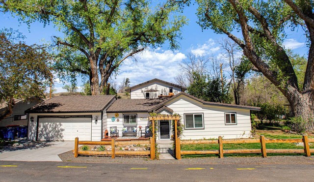 Colorado Countryside Living 7 Mi to Chatfield Res!