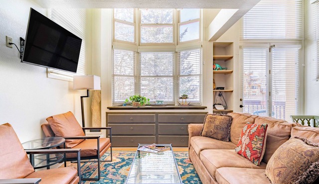 Columbia Place 5 by Avantstay Ski-in/ski-out Unit in Great Location!