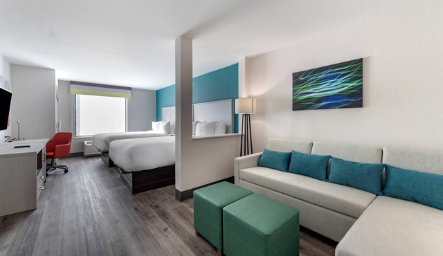 Comfort Suites Colorado Springs East -Medical Center Area