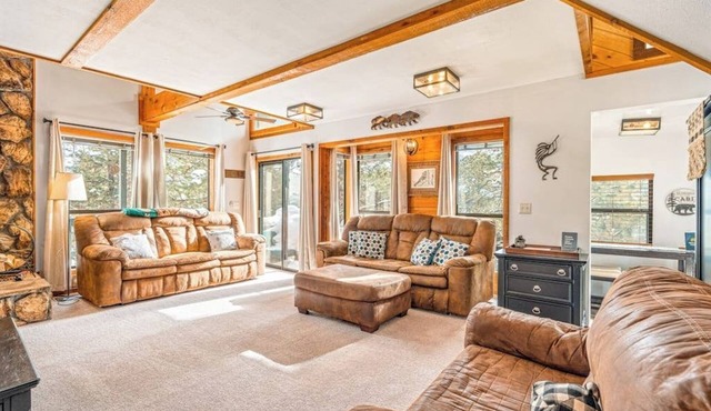 Comfortable Dog-Friendly Home within Walking Distance of Lake - Wooded Setting in Bayfield