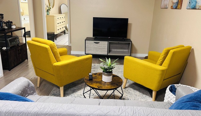 Convenient stay Near Anschutz DIA Central Park