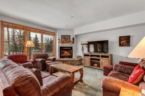 Corral 107S by Great Western Lodging