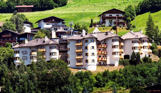 Cosy aparthotel with its own sauna in Matrei in Osttirol
