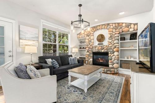 Cozy Family Home with Game Room and Big Yard