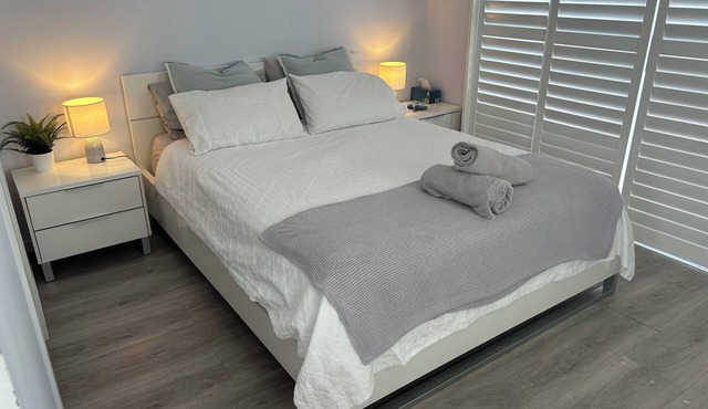 Cozy guest suite only a few minutes walk to the beach & shops in quiet location. in Margate