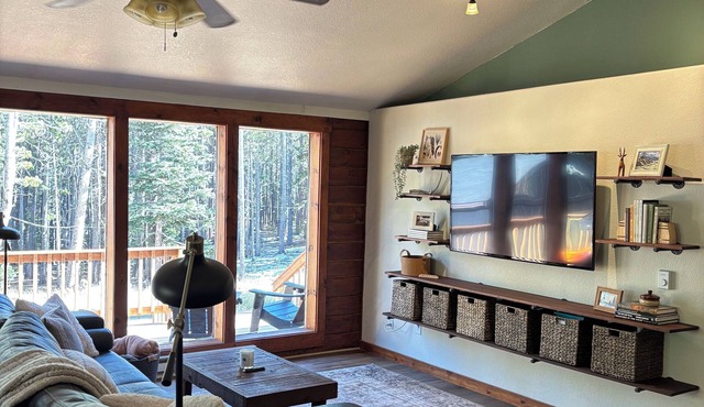 Cozy Mountain Cabin