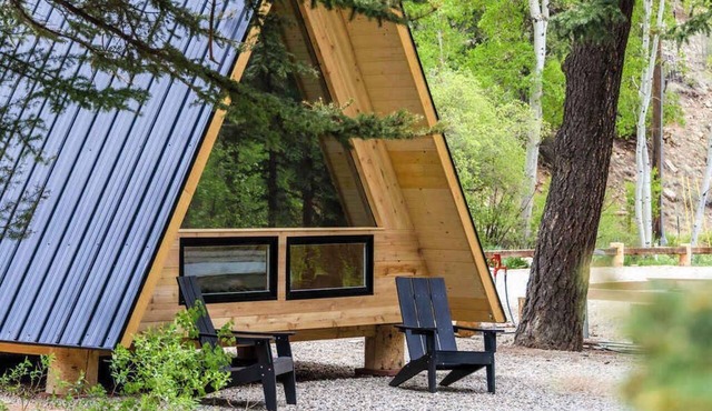 Creekside A-Frame | Sauna | Fire Pit | Lostfork in Grant