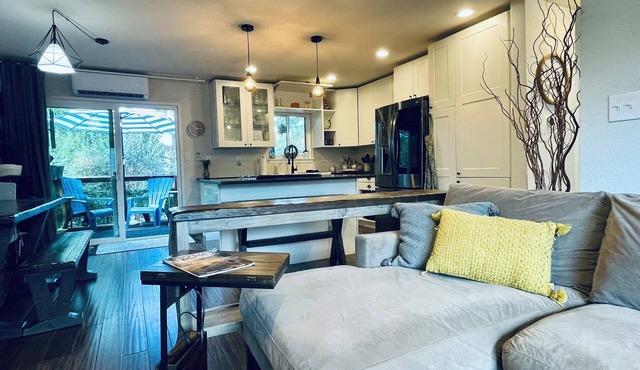 CU & Pearl Pet-Friendly Stay
