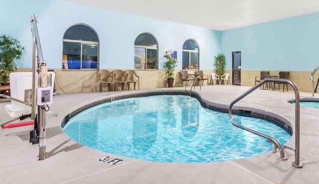 Days Inn by Wyndham Pueblo