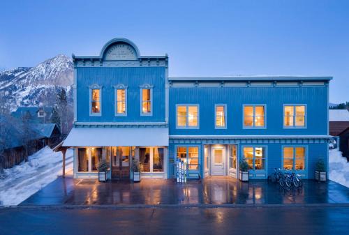 Eleven Scarp Ridge Lodge in Crested Butte