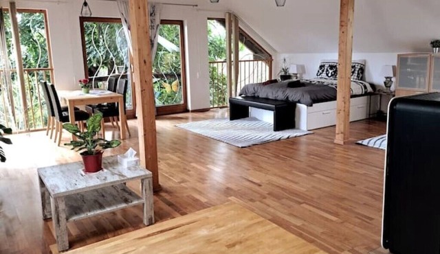 Extravagantes Studio: Stadtrand Graz Nähe Magna in Thondorf
