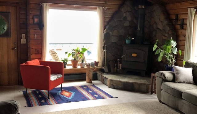 Good Vibes Cabin - Car rental available! in Craig
