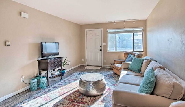 Grand Valley Unit Near Palisade - Peach Pad A