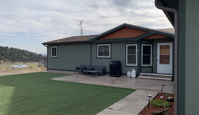 Great for ATV's and TOY'S! Rent 6 nights and 7th is free!
