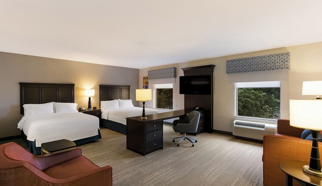 Hampton Inn & Suites Wilmington Christiana in Newark
