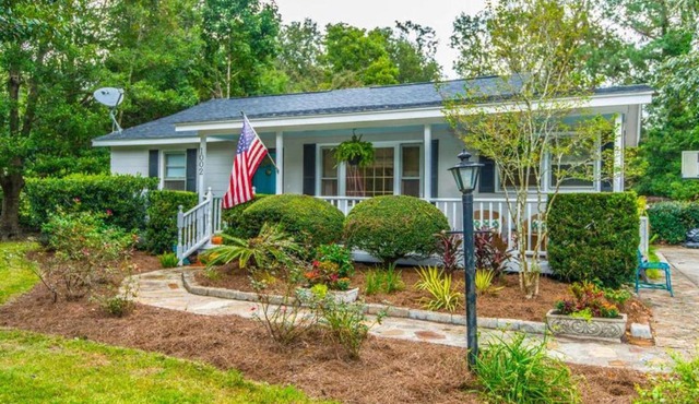 Hip Island House in Charleston