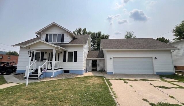 Historic 1937 Charming Home in Sturigs in Sturgis