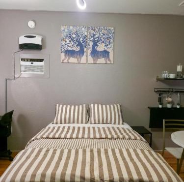 Home Away From Home! Beautiful Private Guest House