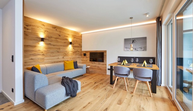 Hubertus 13 - bright flat in modern alpine style with large terrace and garden in Garmisch-Partenkirchen