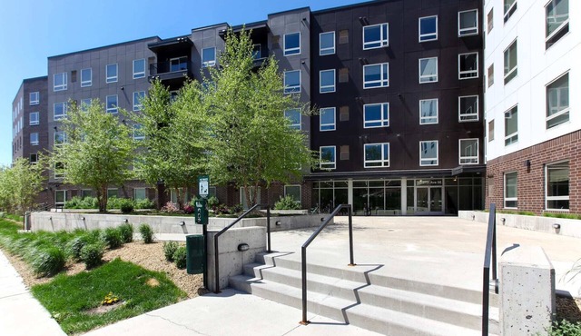 Kasa | Study Friendly or Work Friendly, Fast Wifi | Minneapolis in Minneapolis