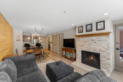 Lakeshore #1535