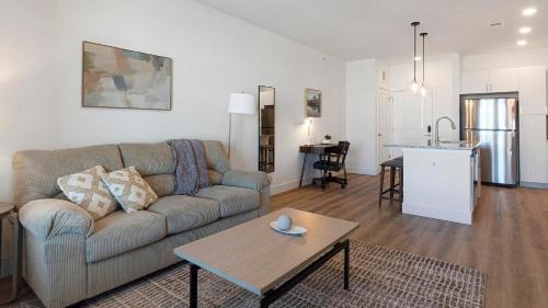 Landing Modern 2BD Gym Clubhouse