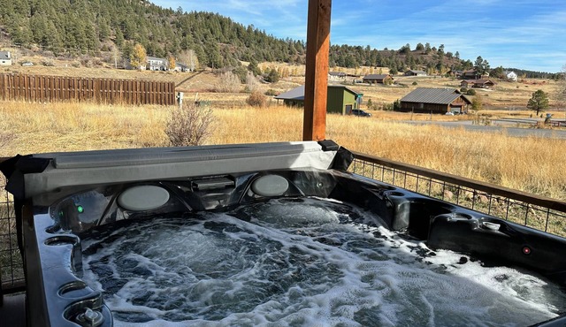 Last-Min Summer Escape! 15% Off Your August Stay. Must Book By 8/17/26.