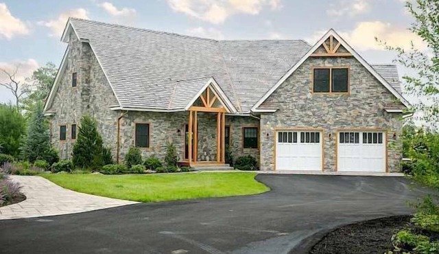 Laurel Ridge | Stone Estate in Richmond