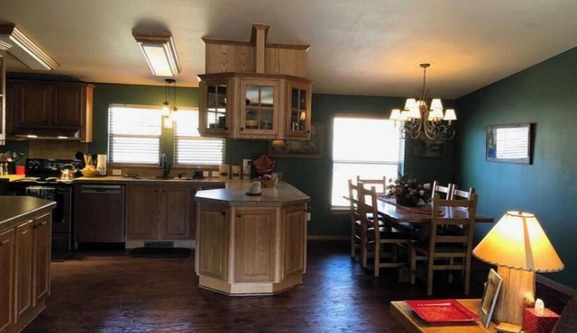 LAZY BEAR LODGE