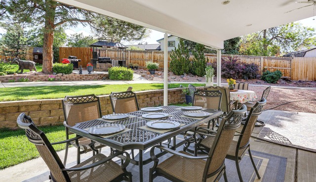 Littleton Apt w/No Cleaning Fee near Chatfield!
