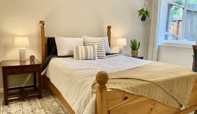 Located Near Garden of the Gods - The Keystone Cottage