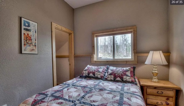 Log cabin near Fairplay - Ski and Fly-fishing paradise - Pet Friendly