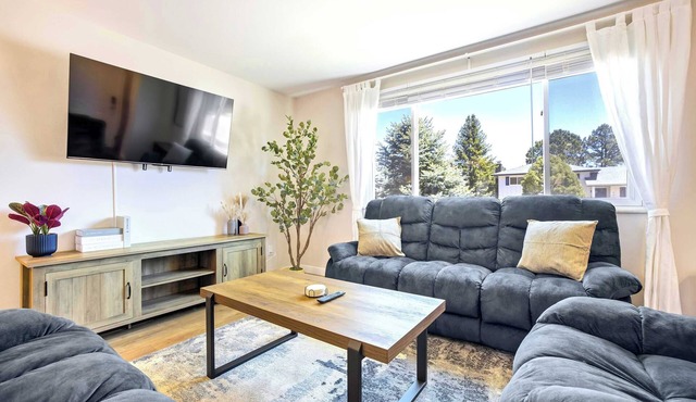 Meadow Gate! Spacious Family Home w/Fenced Yard