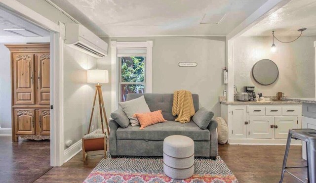 Miners Escape! Timeless District Cozy Haven