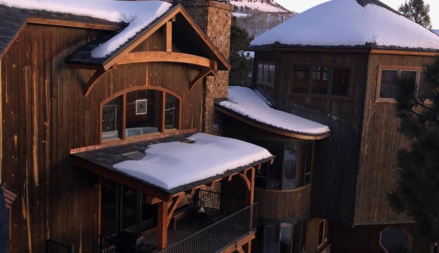 Mountain View Apartment in Placerville