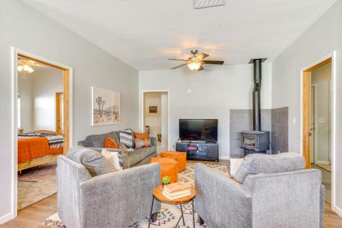 Mountain-View Hideaway w/Patio in Pueblo!