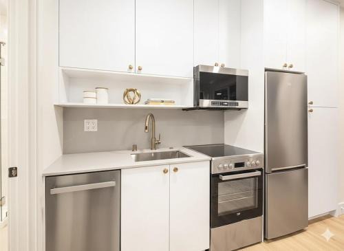 New Modern Private Entire Unit in Heart of Fremont - Walk Score 98