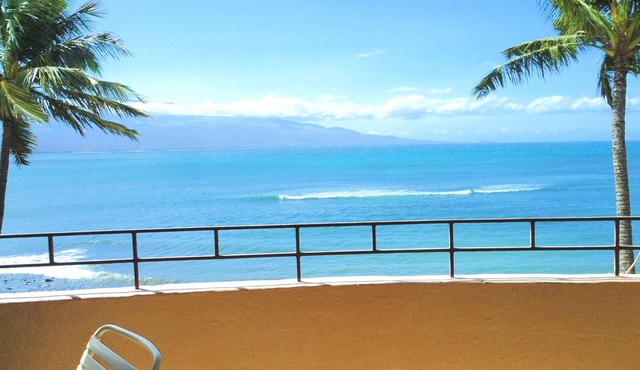 Ocean Front with Spectacular View