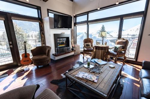 Pearl Penthouse by Jackson Vacations in Jackson