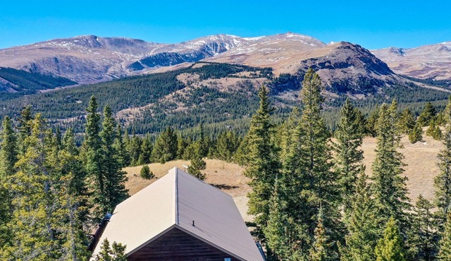 Pet Friendly/Family Friendly Retreat with Epic Mountain Views - Horizon Ridge