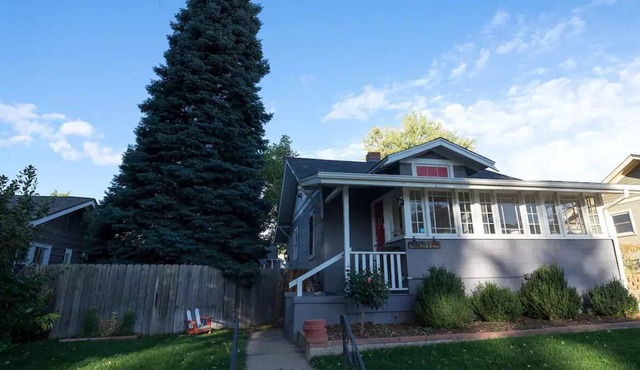 Pet Friendly, Family Friendly near Tennyson Art District