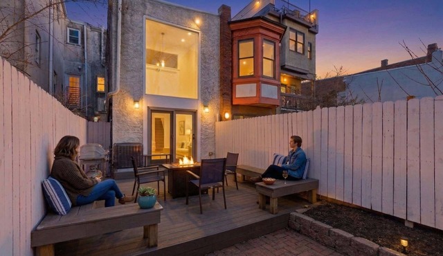 Philly 3BR Family Hub w/Yard & Games in Philadelphia