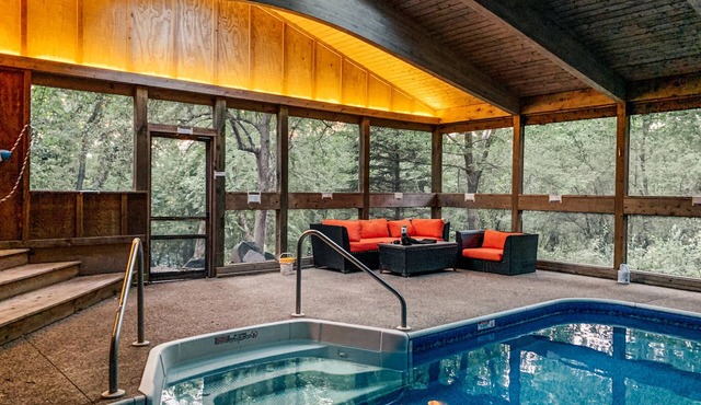 ★Pool★Sauna ★7Beds 5Acres★Firepit