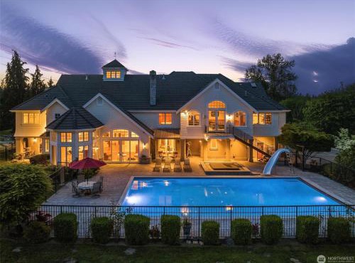 Private Luxury 6-Acres Estate Pool Court Goats in Sammamish