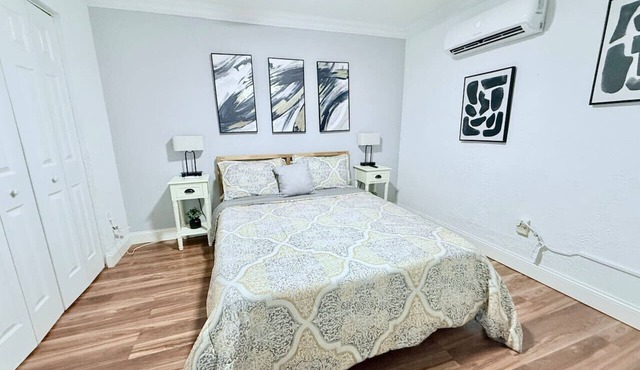 Private Miami Bungalow | FIU + Free Parking in Miami