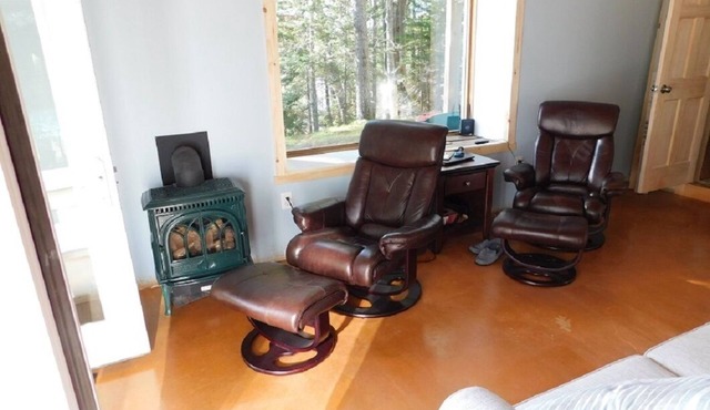 Quiet river front or sportsman getaway. ATV access. Family friendly . in Cherryfield