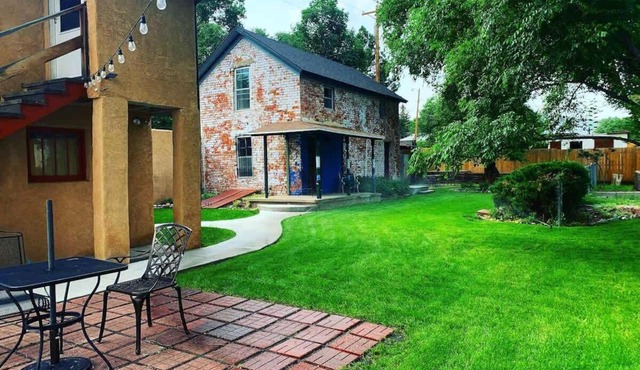 Restored 1890s Carriage House | Walk To Downtown