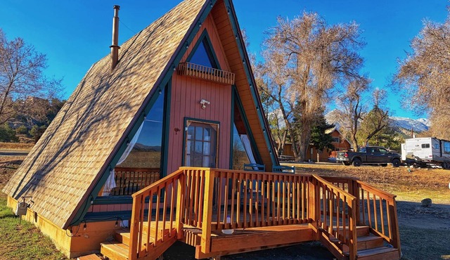 Riverside A-Frame Cabin Near Salida