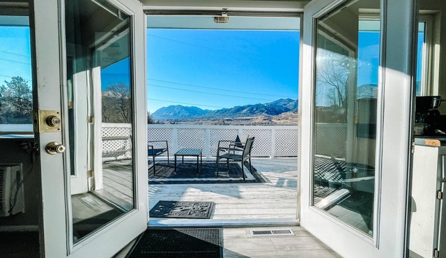 ✺Rocky Mtn Views✺mins to dtown/fire pit on porch