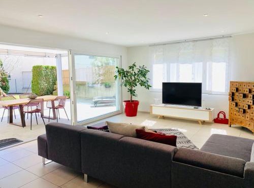 RRRR HOUSE Romantic Relaxing Radiant Refined in Brissago